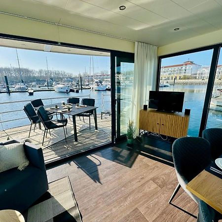 Exklusives Ostsee-Hausboot, Kueche Mit Spueler, Tv, Grosse Sonnenterrasse, 3X Kostenfreie Kfz-Parkplaetze, Klimaanlage, Bis Zu 6 Personen, 2X Baeder, Waschmaschine Boltenhagen Kültér fotó